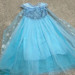 Princess Costume with crown, mace, gloves, Size 9-10(150 cm)